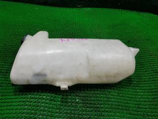 Бачок омывателя TOYOTA DYNA XZU378 860141359 4 ракурс Бачок омывателя TOYOTA DYNA XZU378 860141359 4 ракурс