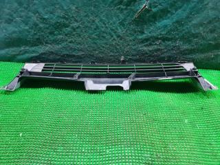 Решетка радиатора TOYOTA HIACE KDH205 53100-26210 5 ракурс