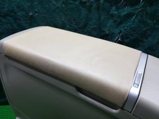 Бардачок между сиденьями ESTIMA 2008.08 AHR20 2AZFXE