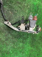 Педаль газа NISSAN ELGRAND ATWE50 ZD30DDTI 4 ракурс