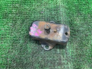 Подушка двигателя правая TOYOTA Granvia KCH16W 1KZTE 1 ракурс Подушка двигателя правая TOYOTA Granvia KCH16W 1KZTE 1 ракурс
