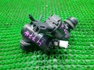 Запчасть Мотор бачка омывателя  MITSUBISHI PAJERO IO  Контрактный  Комплектация как на фото, потертости, царапины, внимательно оценивайте по фото