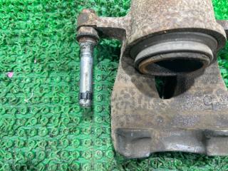 Суппорт правый передний TOYOTA BELTA NCP96 2NZFE 3 ракурс