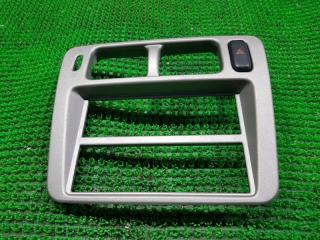 Запчасть Консоль магнитофона  MITSUBISHI PAJERO IO  Контрактный Год: 2000.03   Крепления целые, потертости, царапины, внимательно оценивайте по фото