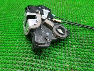 Замок двери правый передний SUZUKI ESCUDO TDA4W J24B 5 ракурс
