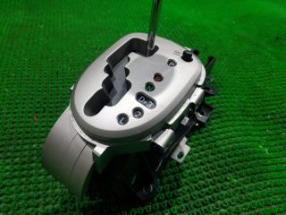 Селектор акпп TOYOTA BELTA NCP96 2NZFE 2 ракурс Селектор акпп TOYOTA BELTA NCP96 2NZFE 2 ракурс