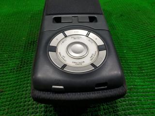 Бардачок между сиденьями TOYOTA BB QNC25 K3VE 2 ракурс Бардачок между сиденьями TOYOTA BB QNC25 K3VE 2 ракурс