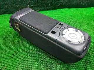 Бардачок между сиденьями TOYOTA BB QNC25 K3VE 3 ракурс Бардачок между сиденьями TOYOTA BB QNC25 K3VE 3 ракурс