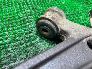 Рычаг правый передний HONDA STREAM RN7 R18A 3 ракурс Рычаг правый передний HONDA STREAM RN7 R18A 3 ракурс