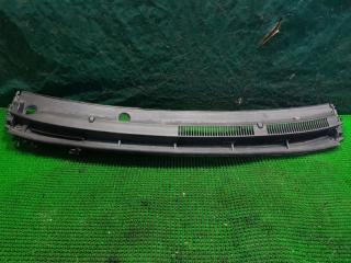 Жабо TOYOTA BELTA 2011.02