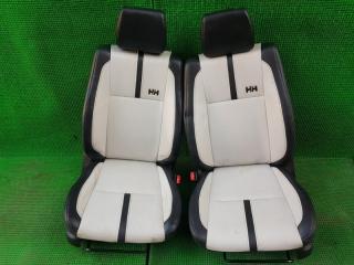 Сидение переднее SUZUKI ESCUDO TDA4W J24B 1 ракурс