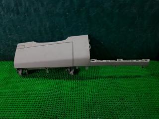 Бардачок TOYOTA ESTIMA 2006.02