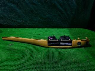 Пластик торпеды TOYOTA ESTIMA