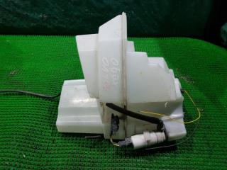 Фото запчасти бачок омывателя VOLVO XC90 контрактная запчасть Запчасть бачок омывателя VOLVO XC90