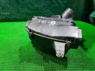 Корпус воздушного фильтра TOYOTA CROWN JZS157 2JZGE 2 ракурс