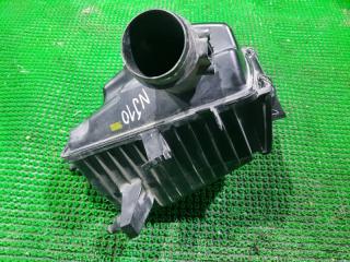 Корпус воздушного фильтра NISSAN DUALIS NJ10 2 ракурс