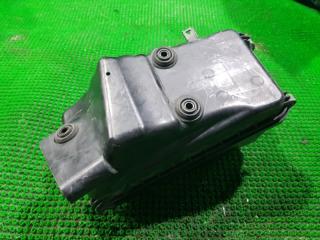Корпус воздушного фильтра TOYOTA CALDINA ST210 3SFE 17701-64300 5 ракурс Корпус воздушного фильтра TOYOTA CALDINA ST210 3SFE 17701-64300 5 ракурс