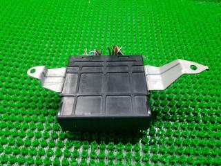 Блок efi MITSUBISHI MINICAB U61V 3G83 1860A041 3 ракурс