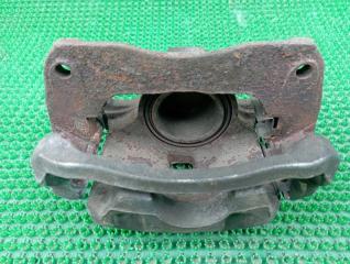 Суппорт левый передний TOYOTA ALPHARD ATH10W 2AZFXE 63-28 3 ракурс Суппорт левый передний TOYOTA ALPHARD ATH10W 2AZFXE 63-28 3 ракурс
