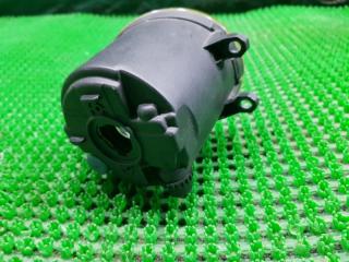 Туманка левая передняя TOYOTA FJ CRUISER GSJ15W 89210657 4 ракурс Туманка левая передняя TOYOTA FJ CRUISER GSJ15W 89210657 4 ракурс
