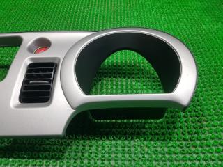Центральная консоль DAIHATSU HIJET S330 55411-B5020 3 ракурс