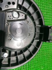 Мотор печки TOYOTA PORTE NCP145 1NZFE 5 ракурс