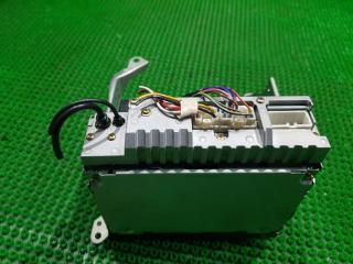 Магнитофон TOYOTA MARK II JZX105 1JZGE 86120-2A290 3 ракурс
