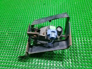 Туманка правая передняя HONDA ELYSION RR2 P3726 3 ракурс Туманка правая передняя HONDA ELYSION RR2 P3726 3 ракурс