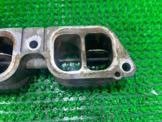 Коллектор впускной TOYOTA NOAH AZR65 1AZFSE 2 ракурс