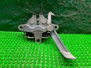 Замок капота TOYOTA VEROSSA 2002.03 контрактная Замок капота TOYOTA VEROSSA 2002.03