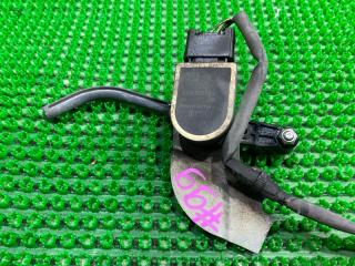 Запчасть корректор фары передний MERCEDES-BENZ C-CLASS 15.05.2012