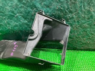 Воздуховод правый передний AUDI A4 8EC BWE 8E0117336J 2 ракурс