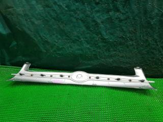 Решетка радиатора DAIHATSU MIRA L285S 53111B2180 4 ракурс