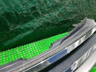 Решетка радиатора NISSAN NOTE E11 62310-1A800 5 ракурс