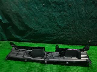 Решетка радиатора DAIHATSU MOVE CONTE L575S 53101b2240 4 ракурс