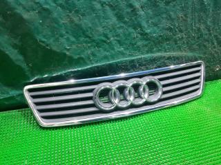 Решетка радиатора AUDI A6 4B2 4B0853651A 3 ракурс