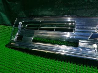 Решетка радиатора MITSUBISHI TOPPO H82A 6402A186 3 ракурс