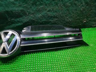 Решетка радиатора VOLKSWAGEN GOLF 5K1 5k0853651 2 ракурс