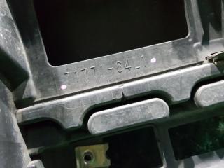 Решетка радиатора SUZUKI ALTO HA25S 71771-64L1 5 ракурс