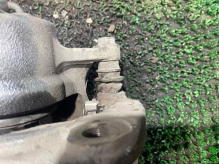 Суппорт левый передний TOYOTA COROLLA RUMION ZRE154 2ZRFE 5 ракурс Суппорт левый передний TOYOTA COROLLA RUMION ZRE154 2ZRFE 5 ракурс