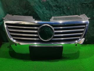 Решетка радиатора VOLKSWAGEN PASSAT 3C5 3C0853651G 1 ракурс