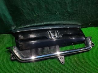 Решетка радиатора HONDA N-BOX JF3 71120-TTA 2 ракурс