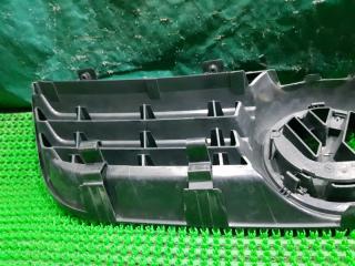 Решетка радиатора VOLKSWAGEN POLO 9N3 6Q0853653E 5 ракурс