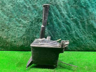 Бачок омывателя TOYOTA MARK II