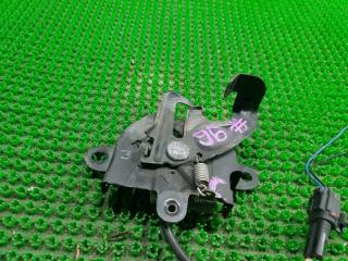 Замок капота TOYOTA PORTE NCP145 1NZFE 2 ракурс