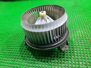 Мотор печки TOYOTA COROLLA RUMION ZRE154-1005798 2ZR-FE 2727008073 1 ракурс Мотор печки TOYOTA COROLLA RUMION ZRE154-1005798 2ZR-FE 2727008073 1 ракурс