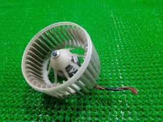 Мотор печки TOYOTA HIACE  REGIUS KCH46 1KZT 0625006812 1 ракурс
