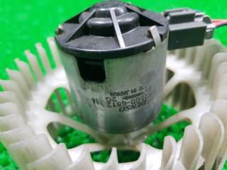 Мотор печки TOYOTA HIACE  REGIUS KCH46 1KZT 0625006812 4 ракурс