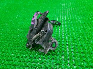 Замок капота TOYOTA RACTIS NSP120 1NRFE 2 ракурс