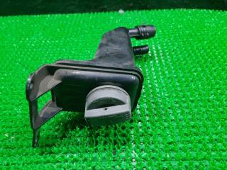 Бачок гидроусилителя AUDI A4 8EC BWE 8e0422373b 3 ракурс
